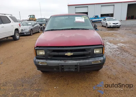 1995 Chevrolet S Truck S10 z USA, uszkodzony, nr VIN 1GCCS1446S8101574